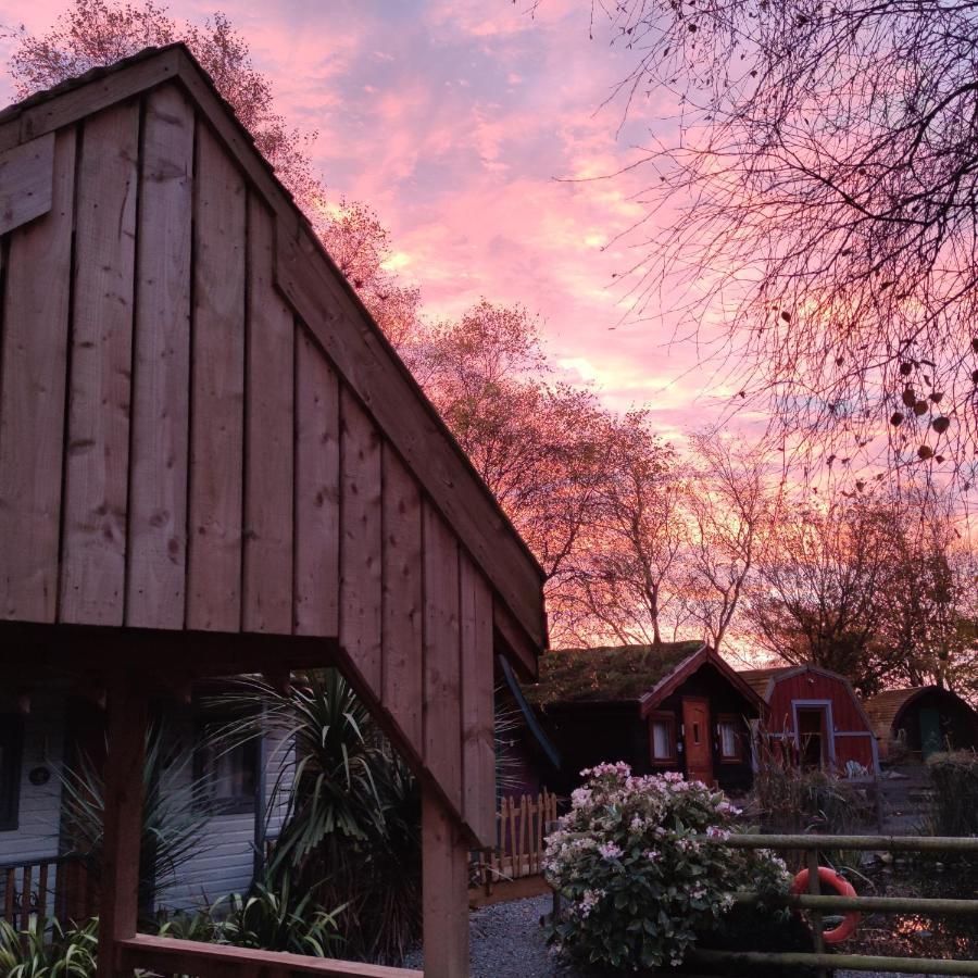Seaways Glamping, Redwood Apartment Driffield Exterior photo